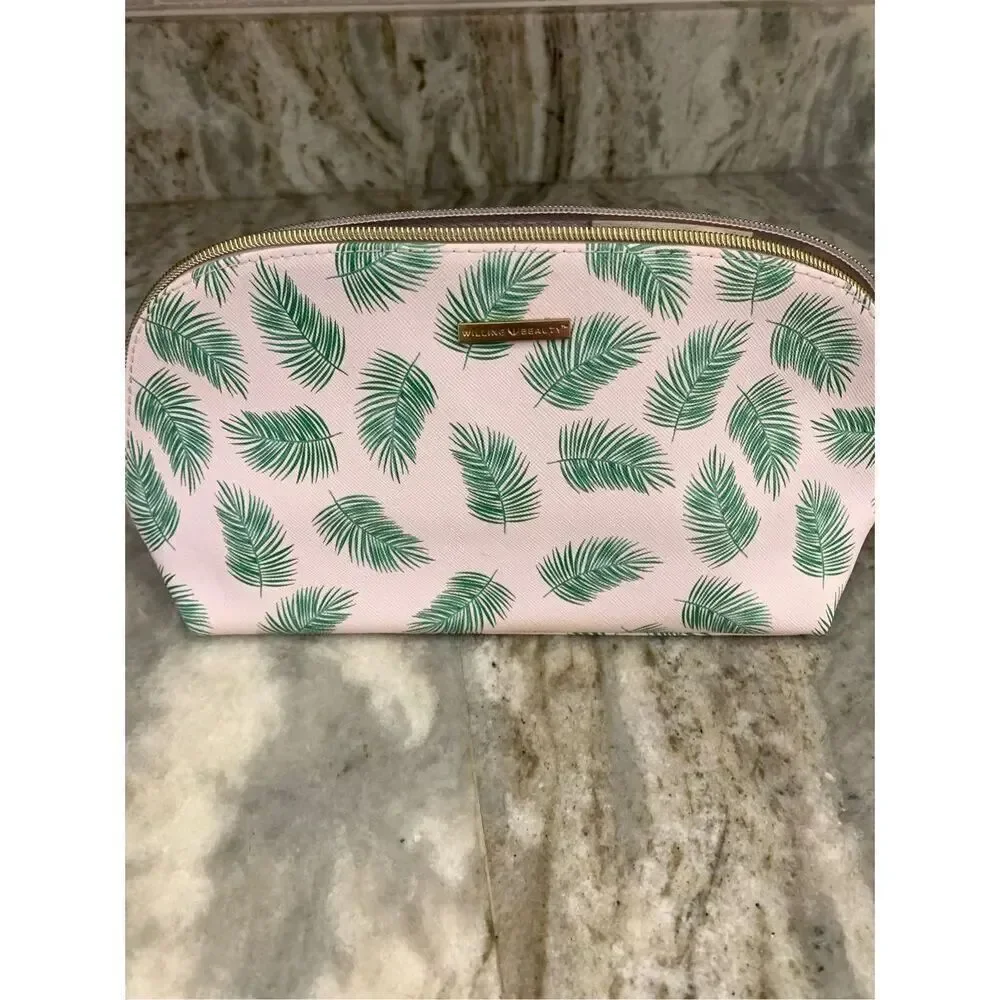 Cosmetic Bag Feather Design #makeup bag